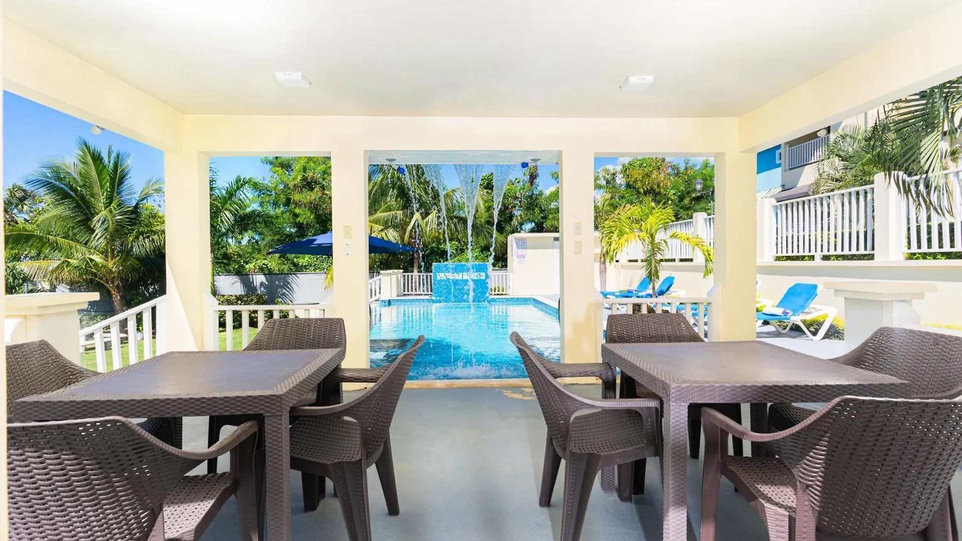 Whitehouse Westmore Beach Villas Limited 0*,  ג'מייקה